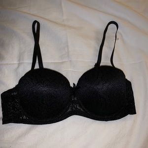 Black push up bra never worn.